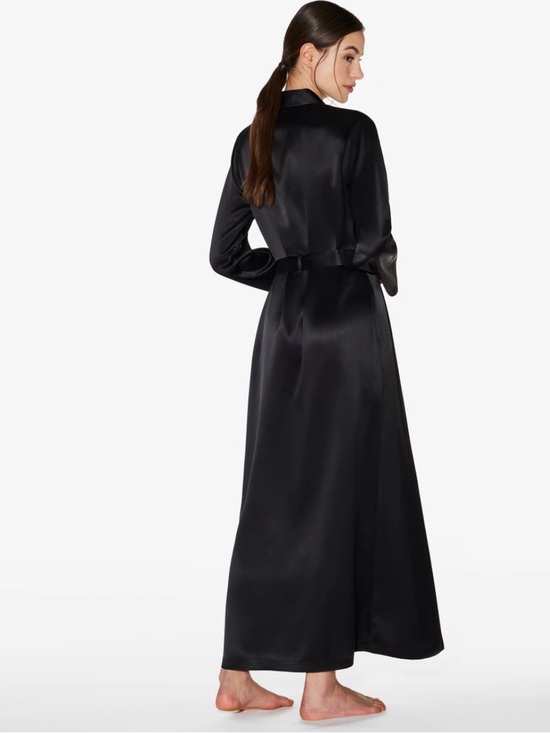 La Perla Other - La Perla Silk Long Robe in Black